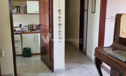 Casa com 4 quartos à venda na Rua Helenita Aparecida Bassan de Sá, 156, Bosque de Barão Geraldo, Campinas, 160 m2 por R$ 750.000