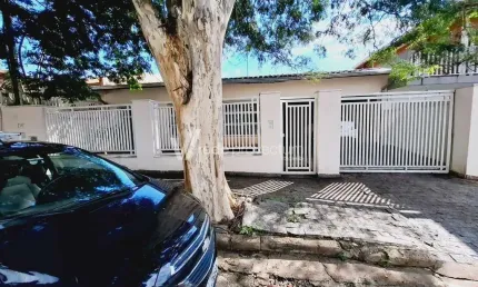 Casa com 4 quartos à venda na Rua Flávio de Carvalho, 1382, Jardim Eulina, Campinas, 216 m2 por R$ 797.000