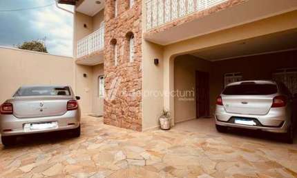 Casa comercial à venda na Rua Valparaíso, 125, Parque da Figueira, Campinas, 247 m2 por R$ 1.200.000