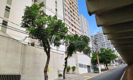 Apartamento com 3 quartos para alugar na Avenida Doutor Moraes Salles, 1728, Centro, Campinas, 100 m2 por R$ 2.200