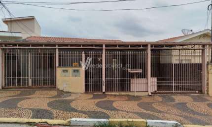 Casa com 2 quartos à venda na Rua Itapecirica da Serra, 1489, Cidade Jardim, Campinas, 186 m2 por R$ 450.000