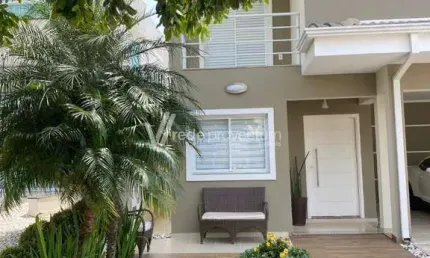 Casa em condomínio fechado com 3 quartos para alugar no Condomínio Zurich Dorf, Valinhos , 360 m2 por R$ 9.000