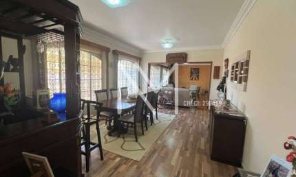Casa para venda 3 Quartos 2 Suíte - 300m² - Bosque dos Eucaliptos