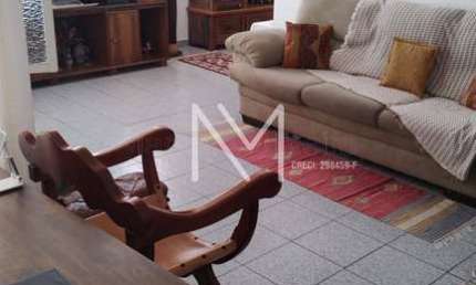 Casa Térrea à Venda 3 Quartos 1 Suíte - 200m² - Bairro Vista Verde