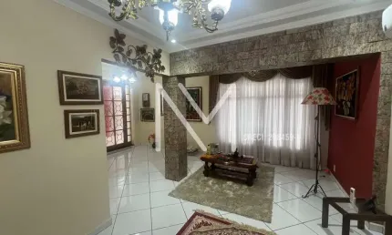 Casa à Venda 4 Quartos 1 Suíte 225m² - Bairro Monte Castelo