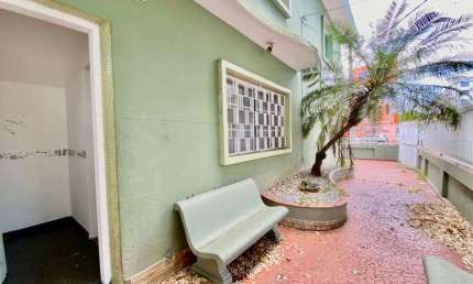 Casa comercial para alugar na Rua Conselheiro Lafayette, 99, Embaré, Santos