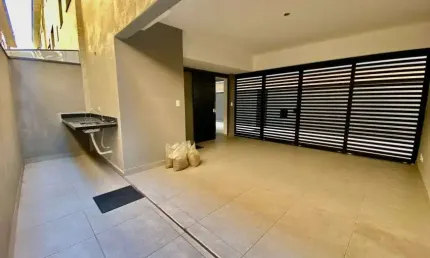 Casa com 2 quartos à venda na Rua Dom Lara, 81, Boqueirão, Santos