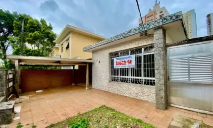 Casa comercial com 1 sala para alugar na Avenida Governador Fernando Costa, 233, Ponta da Praia, Santos