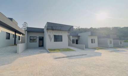 Casa em Condomínio para Venda em Atibaia, Usina, 3 dormitórios, 1 suíte, 2 banheiros, 2 vagas