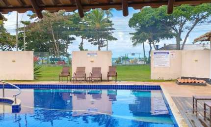 Apartamento para aluguel anual com 2 quartos em Taperapuan - Porto Seguro - BA