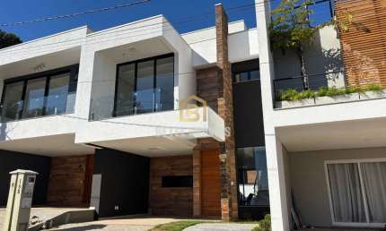 Casa em condomínio fechado com 3 quartos para alugar na Rua Tancredo Neves, 990, Jansen, Gravataí por R$ 4.600