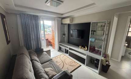 Apartamento mobiliado à venda no Residencial La Ribera – Blumenau/SC