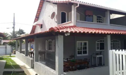 Casa para Venda em Saquarema, Itaúna, 5 dormitórios, 2 suítes, 4 banheiros