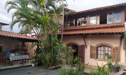 Casa para Venda em Saquarema, Jaconé (Sampaio Correia), 3 dormitórios, 2 banheiros, 2 vagas