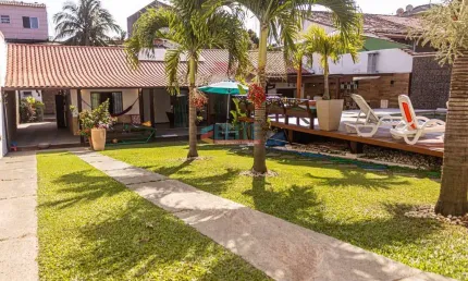 Casa para Venda em Saquarema, Itaúna, 4 dormitórios, 2 suítes, 4 banheiros, 2 vagas