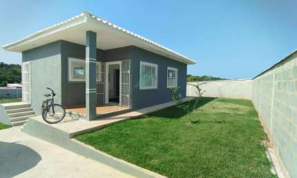 Casa para Venda em Saquarema, Vilatur, 2 dormitórios, 1 suíte, 2 banheiros, 3 vagas