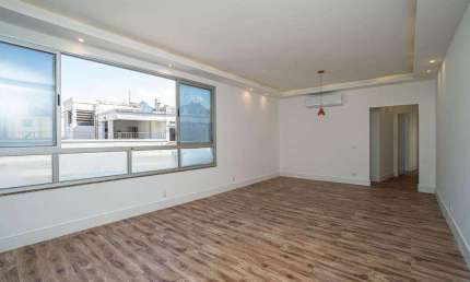Apartamento à venda em Rio de Janeiro, Tijuca, com 4 quartos, com 130 m², Edifício Comercial