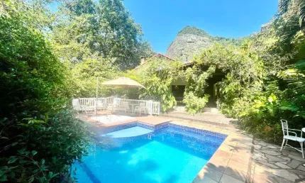 Casa à venda em Rio de Janeiro, Anil, com 3 quartos, com 354 m², Eldorado
