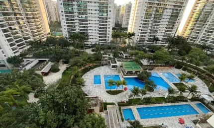 Apartamento à venda em Rio de Janeiro, Jacarepaguá, com 3 quartos, com 110 m²
