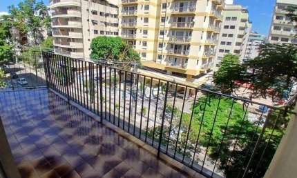 Vendo Apartamento na Freguesia , Rua Geminiano Góis 2 quartos mais dependência completa.