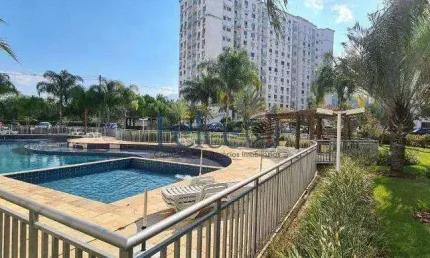 Vendo Apartamento 2 quartos Andar Térreo , Sol da Manhã Condomínio Minha Praia R$ 330 mil . Oportunidade.