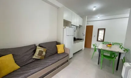 Apartamento com 01 suíte e varanda gourmet na Praia Grande em Ubatuba