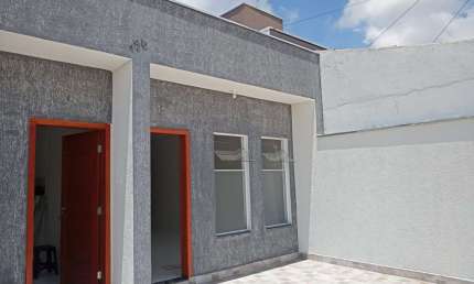 Casa com 2 quartos à venda na Rua Penha Dinolla de Barros, 200, Jardim Eucalíptos, Sorocaba por R$ 202.000