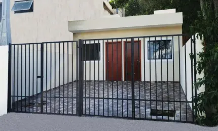 Casa com 2 quartos à venda na Rua João Mario Rocco ; terreno nº 34 da quadra “ A 14, Jardim Santa Esmeralda, Sorocaba por R$ 220.000