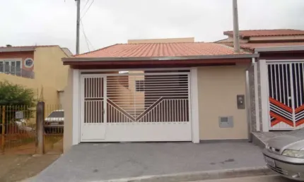 Casa com 2 quartos à venda na Rua Vicente Miranda, 104, Jardim Santa Marina, Sorocaba, 129 m2 por R$ 260.000