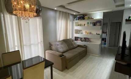Vende-se apartamento com três quartos no Parque Euclides Miranda, em Sumaré.