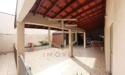 Casa à venda com 3 dormitórios sendo 2 suítes, no Jardim Santa Clara do Lago II, em Hortolândia