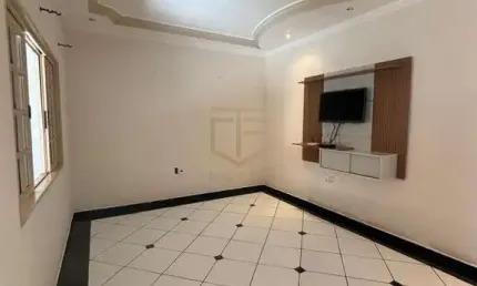 Casa à venda com 4 dormitórios sendo 1 suíte no Jardim Macanrenko, em Sumaré/SP