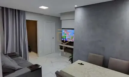 Apartamento à venda com 2 dormitórios sendo 1 suíte, no bairro Jardim das Colinas, em Hortolândia/SP.