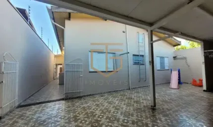 Casa à venda com 3 dormitórios, sendo 1 suíte no bairro Jardim Terras de Santo Antônio, em Hortolândia/SP.