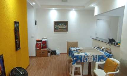 Apartamento térreo com varanda gourmet no Alphaview Barueri – 2 dorms (1 suíte), 72m², armários planejados e sacada na suíte