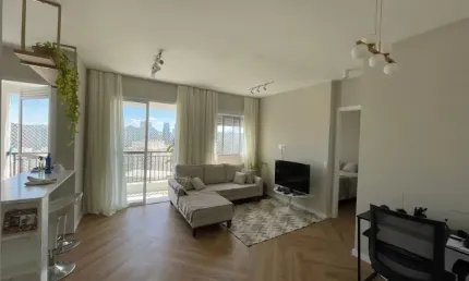 Mobiliado, andar alto, 47 m² – 1 dorm (2 reversível), vaga – Reserva Urano SP