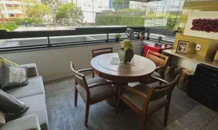 Apartamento reformado próximo do Colégio Damas, 3 suítes 3 vagas, nascente, lazer completo