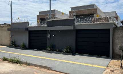 Casa à venda com 3 quartos, 1 suíte e piscina – Setor Serra Dourada 2ª Etapa, Aparecida de Goiânia (GO)