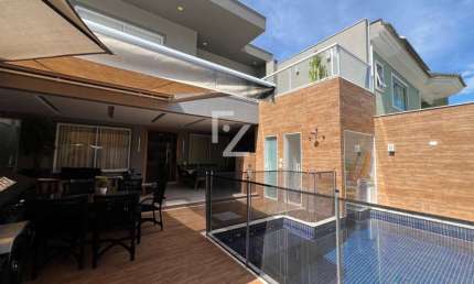 Casa para alugar em Rio de Janeiro, Jacarepaguá, com 4 quartos, com 290 m²