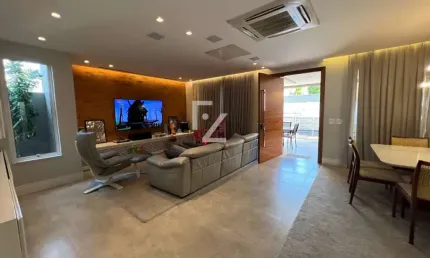 Uma mansão no perímetro urbano - Casa IMPECÁVEL de 4 quartos C/3 suítes
