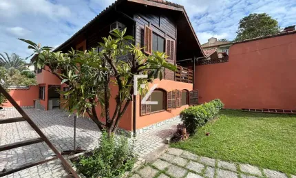 Tranquilidade e espaço: 2 imóveis em 1 em meio à natureza!