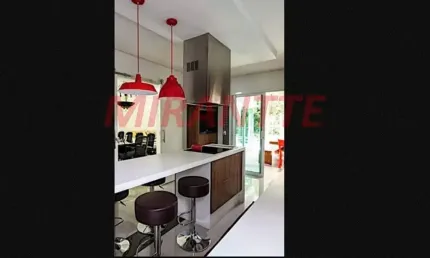 A casa dos sonhos no condomínio Gafisa com 600 mts², 3 salas, 4 suítes, 10 vagas na Cantareira - São Paulo - SP