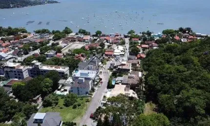 Terreno em condomínio fechado à venda na Rua Senador Mafra, 232, Santo Antônio de Lisboa, Florianópolis por R$ 1.380.000