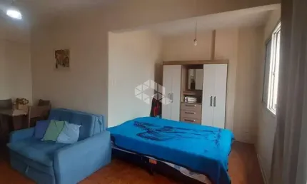 kitão na liberdade próximo a feirinha - oportunidade