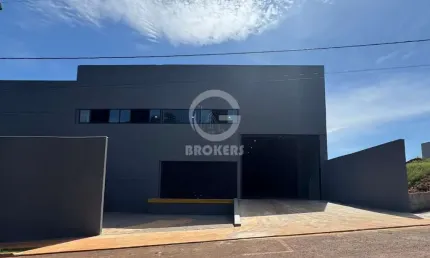 Comercial para Venda em Londrina, Cilo 2, 1 banheiro, 2 vagas
