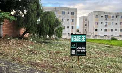 Terreno à venda na Rua Tanganica, s/n, Ouro Verde, Londrina