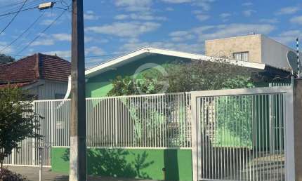 Casa para Venda em Londrina, Jardim Morumbi, 4 dormitórios, 2 banheiros, 3 vagas