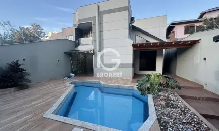 Sobrado para Venda em Londrina, Bancários, 3 dormitórios, 1 suíte, 4 banheiros, 4 vagas