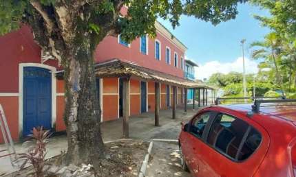 Casarão com mais de 100 anos no Centro de Itaparica.