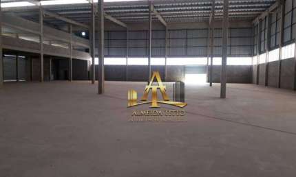 Galpão para Locação com 4000 m² - Chácaras São Luís em Santana de Parnaíba - Confira!